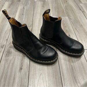 Doc Martens Chelsea Boots